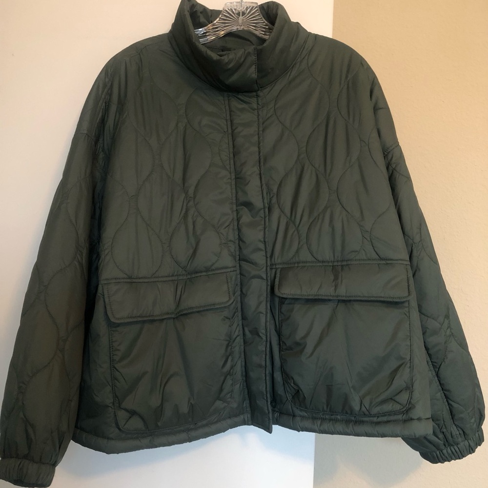 🦚Women's Green Puffer Packable Jacket NWOT